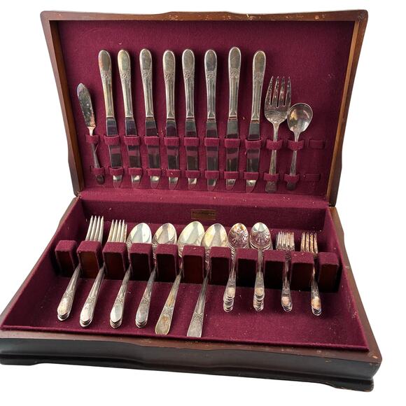 52 Pcs Set William Wm Rogers IS Silver Plated Flatware Silverware Historical - Picture 1 of 14